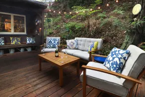 SPRiNGHiLL Escape to Redwoods Hot Tub Near Wine - Image 3