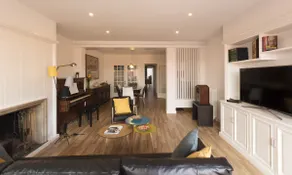 The house on the piano - Image 5
