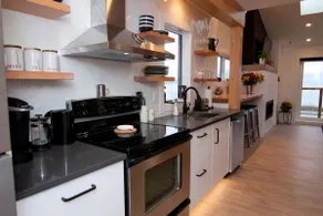 Elements Lux Lofthouse with the best ocean views! - Image 2