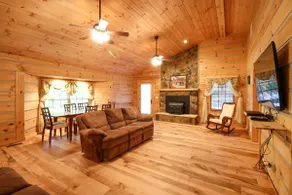 Chadwick Cabin @shenandoahwoods - Image 3