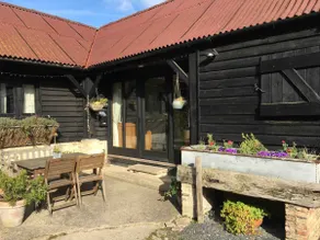 The Goose Barn - Ideal getaway near Cambridge! - Image 4