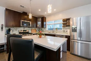 Comfortable Whole Home on two house lot - Image 5