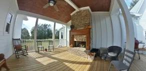 Quiet Country Farmhouse - Image 5