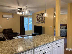 Historic Chambers Street Private Loft - Image 2