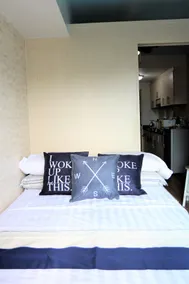1 Bedroom w/ Balcony, Sea Residences, MOA view - Image 5
