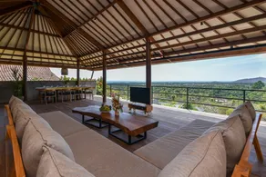 Villa Lana, Sumberkima Hill - Image 3