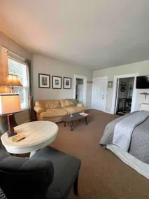 Historic Home Suite 3 Downtown Walla Walla Whitman - Image 4