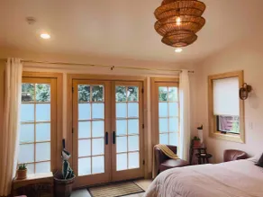 Tree Streets Guest Suite - Image 2