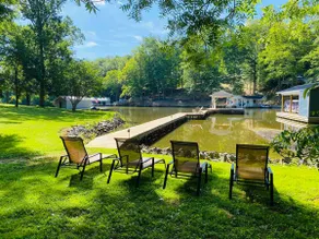 Waterfront: Caiman Cove - Image 2