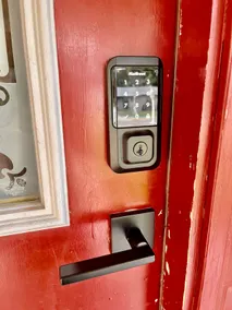 The Brown House - Image 4