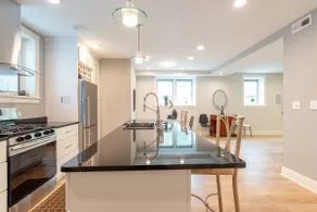 2Br/2BA WalterReed,NIH close,Walk to shops, Metro, - Image 2