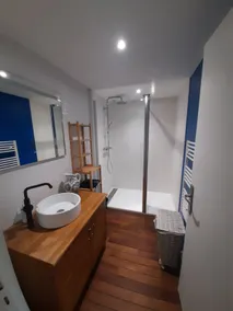 Beautiful fully renovated 50 m2 2-room apartment - Image 2
