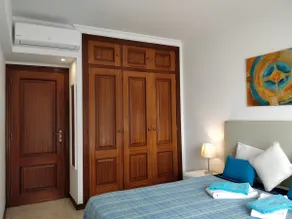Exquisite Front Beach Apartment a Quarteira - Image 3