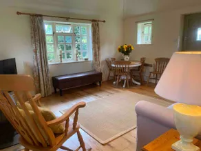 A charming cottage in a beautiful setting. - Image 2