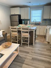 Crow's Nest - Private Guest Apt Near Bike Trail/3.7 mi to Beach - Image 4
