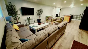 Spacious*4 bdr*Hot Tub*Sauna* Cottonwood Canyons - Image 2