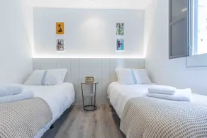 Milenial Immo | Old Town 2BR Girona - Image 3