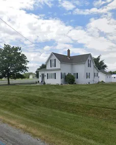 Modern farmhouse - Image 2