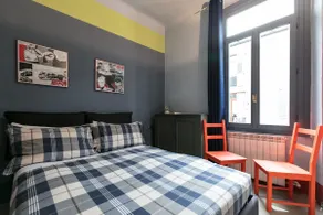 Cozy & Quiet Apartment with a Flowered Terrace - Image 3