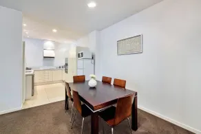 Eden's Nest Apt near Westfield Newmarket - Image 3