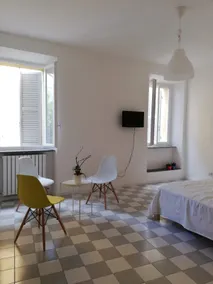 Apartment in the historic center - Image 2