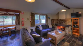 Winter and Summer Escape in the Snowy Mountains - Image 3