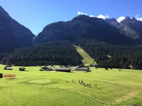 2-bedroom apartment, sleeps 5, Sappada Center - Image 2