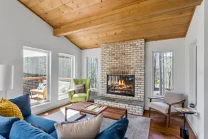Woodstock Hideaway - Image 4