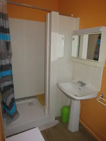 F1 apartment, comfortable, and good location - Image 3