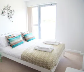 Fistral beach apartment sleeps 6 - Image 4
