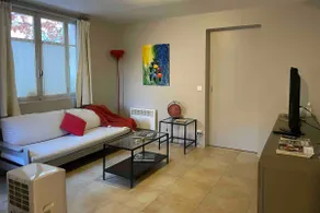 Charming apartment at the foot of the castle - Image 2