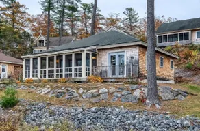 Spectacular Waterfront Cottage: Charming Getaway on The Sheepscot River - Image 2