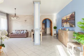 Giramondo Holiday Home - Image 2