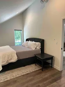 Barn Loft -11 miles to Kinnick-3 miles to Casino - Image 2
