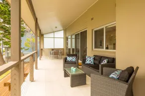 Harlequin Beach House Vincentia - Image 3