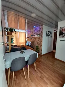 Apartment with an excellent location, modern - Image 2
