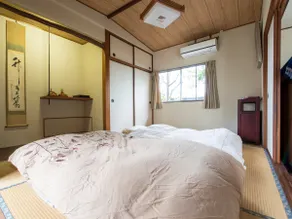 Relax with Japanese style big house - Image 4