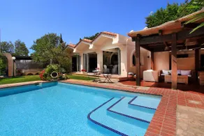 Oasis Pool House by GHH - Image 4