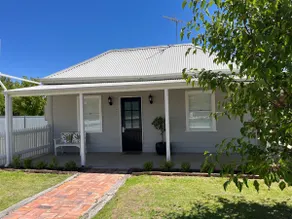 68 on Mortimer – CBD Cottage Mudgee - Image 2