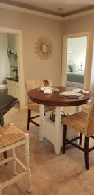 Lakeview Condominium - Image 4