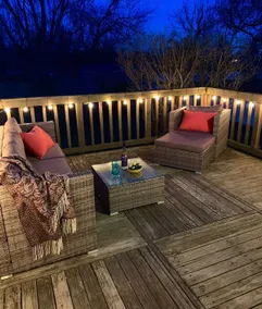 Modern Beach Bungalow - Image 4