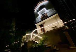 Pilissy Guest House - Image 5