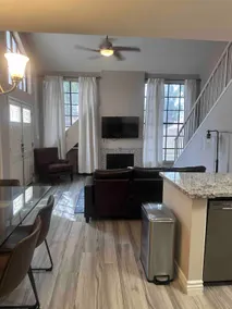 Stylish and Modern Condo Near Downtown Tempe - Image 3