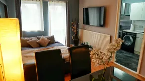 North London Apartment - Edmonton - Image 4
