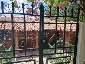 Villa Floresta, a spacious house with a mountain view - Image 2