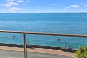 PIER 1 OCEAN VIEW LUXURY APT HERVEY BAY BEST VIEWS - Image 4