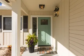 New Pine Lakes Retreat with spectacular views - Image 3