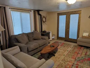 Beach Bungalow in Prineville, OR - Image 5