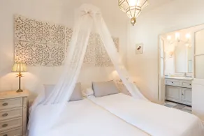 Los Monteros Spa & Golf Resort - Image 2