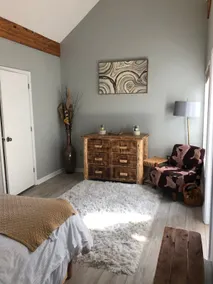 Remodeled 2BR- One of the best at Nordic Village! - Image 4
